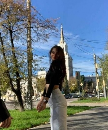 Ева
